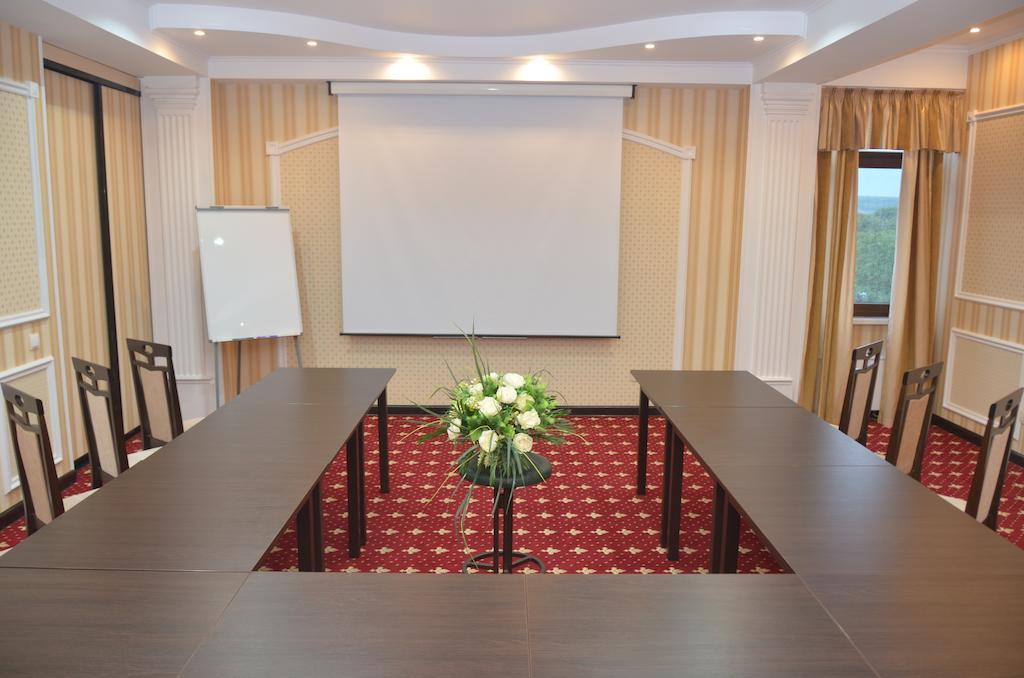 Regency Готель 4*